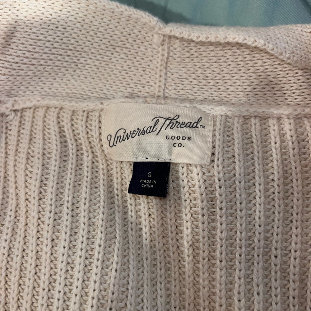 Universal Threads - Target - Cream Cardigan - Picture 2 of 2